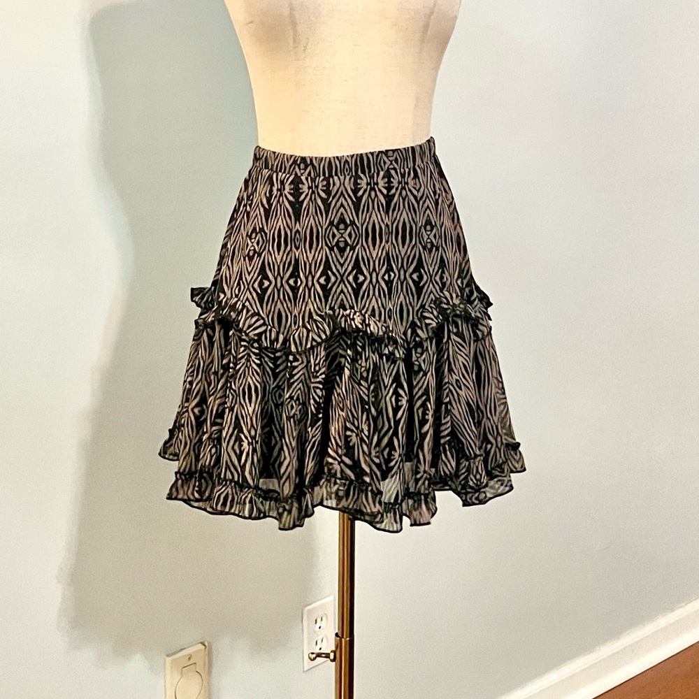 OLIVACEOUS,Black & Taupe Tiered Ruffle Mini Skirt Twirl Skirt, EUC, Size Medium - Picture 6 of 9
